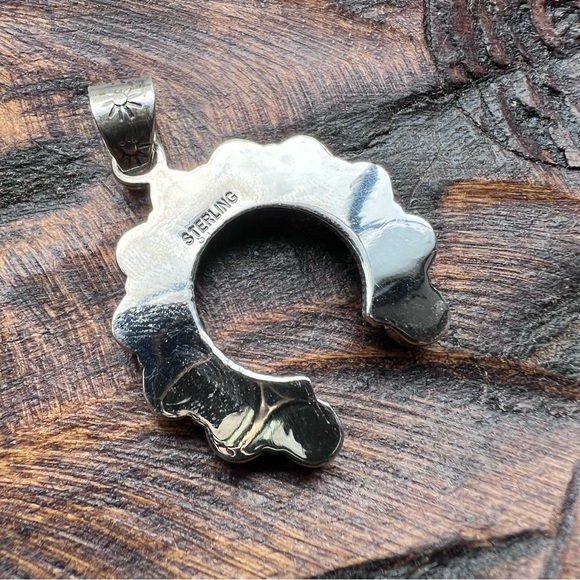 925 Sterling Silver & Kingman Turquoise Naja Pendant • Southwestern • - Picture 5 of 13